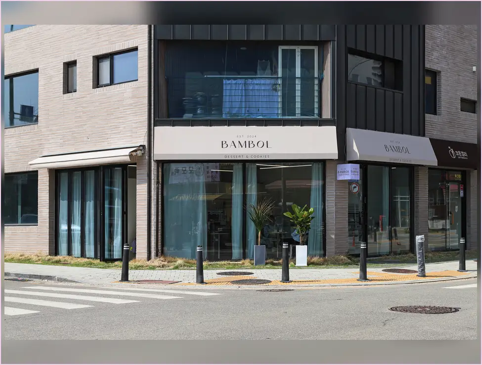 세류동 카페 인테리어 작업 전후 2